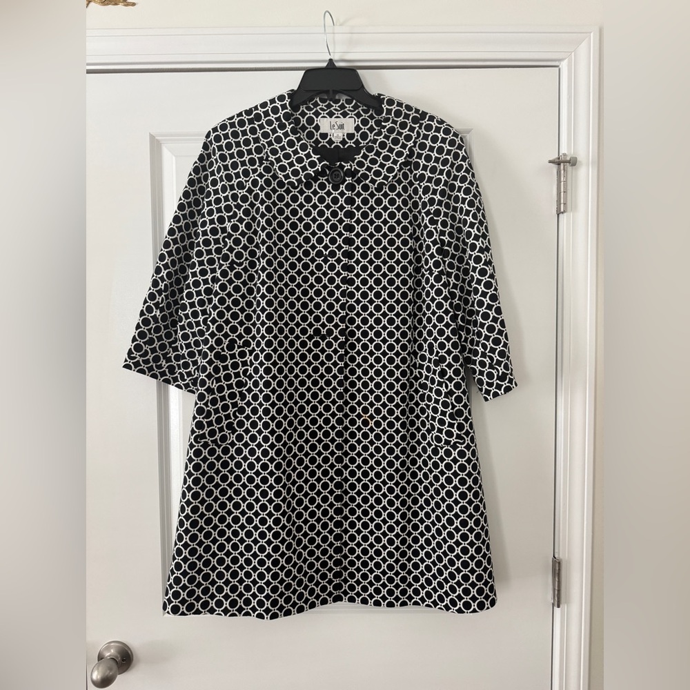 Elegant Black and White Circle Pattern Overcoat